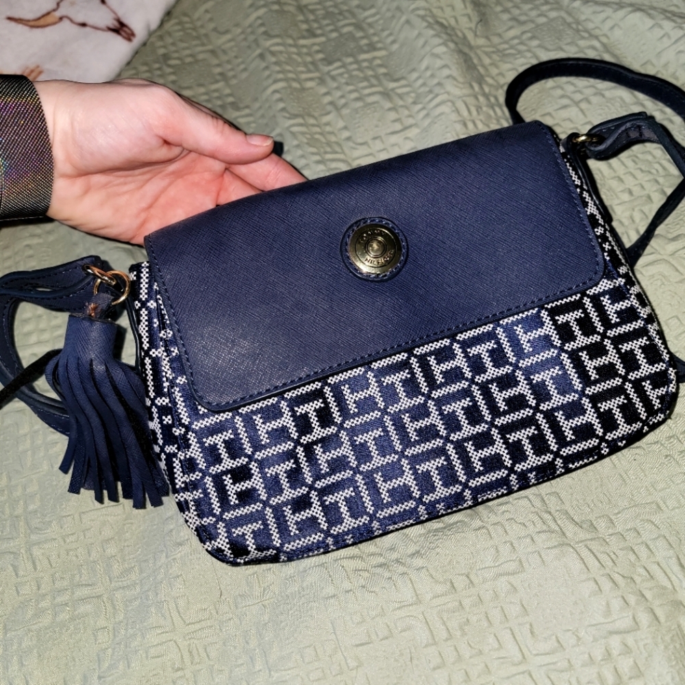 Tommy Hilfiger Purse